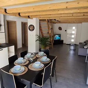 Le Cocon Des Bois Hébergement de vacances Martigues